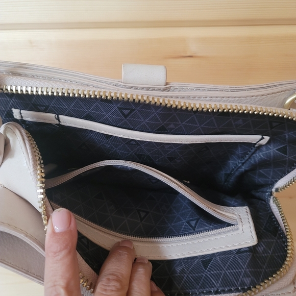 Botkier, Warren City Leather Crossbody, Chai‎ - Picture 11 of 16